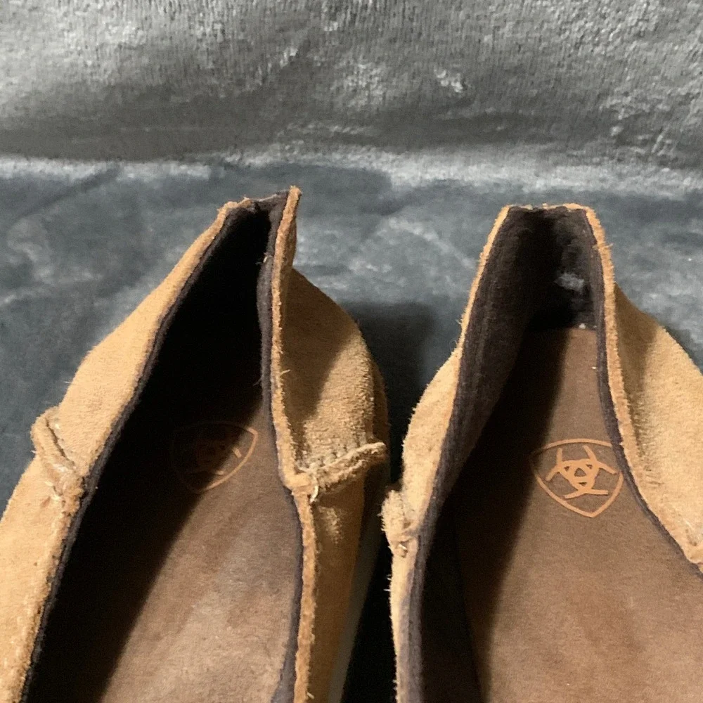 Ariat very good